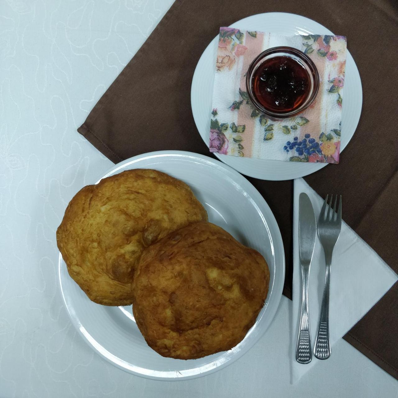 Hotel Restaurant Popini Laki Jagodina Kültér fotó